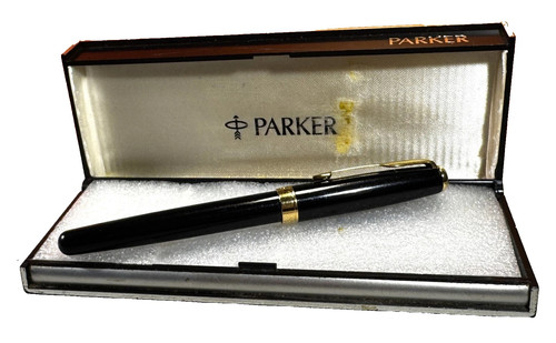 Parker sonnet made in - "parker",
